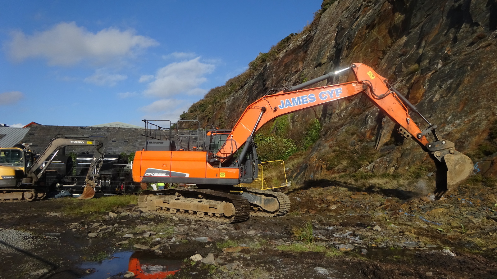 Works underway on Small Loco Shed – Interpretation and Boston Lodge Project